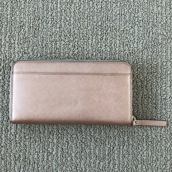 Kate Spade Wallet - Picture 2 of 5